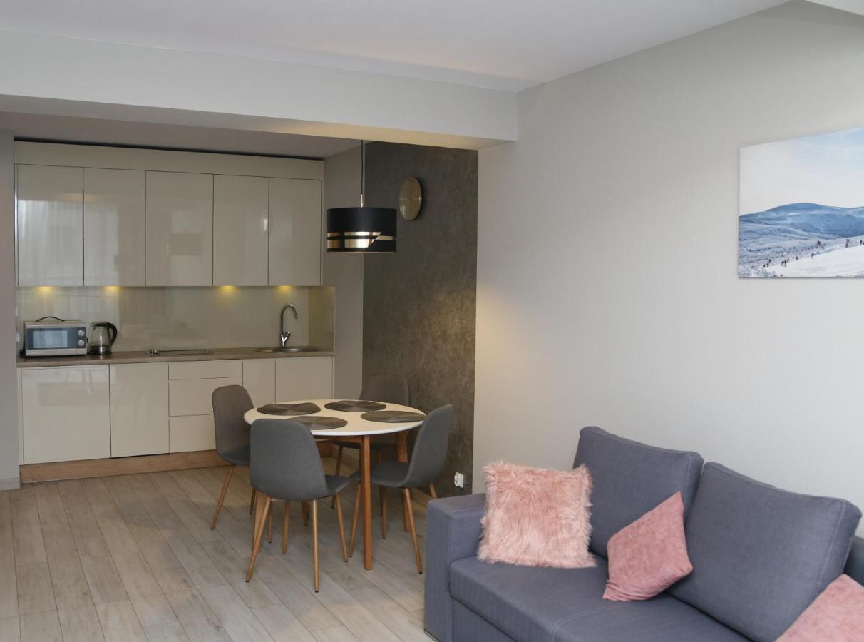 Czarna Gora S26 Apartment *