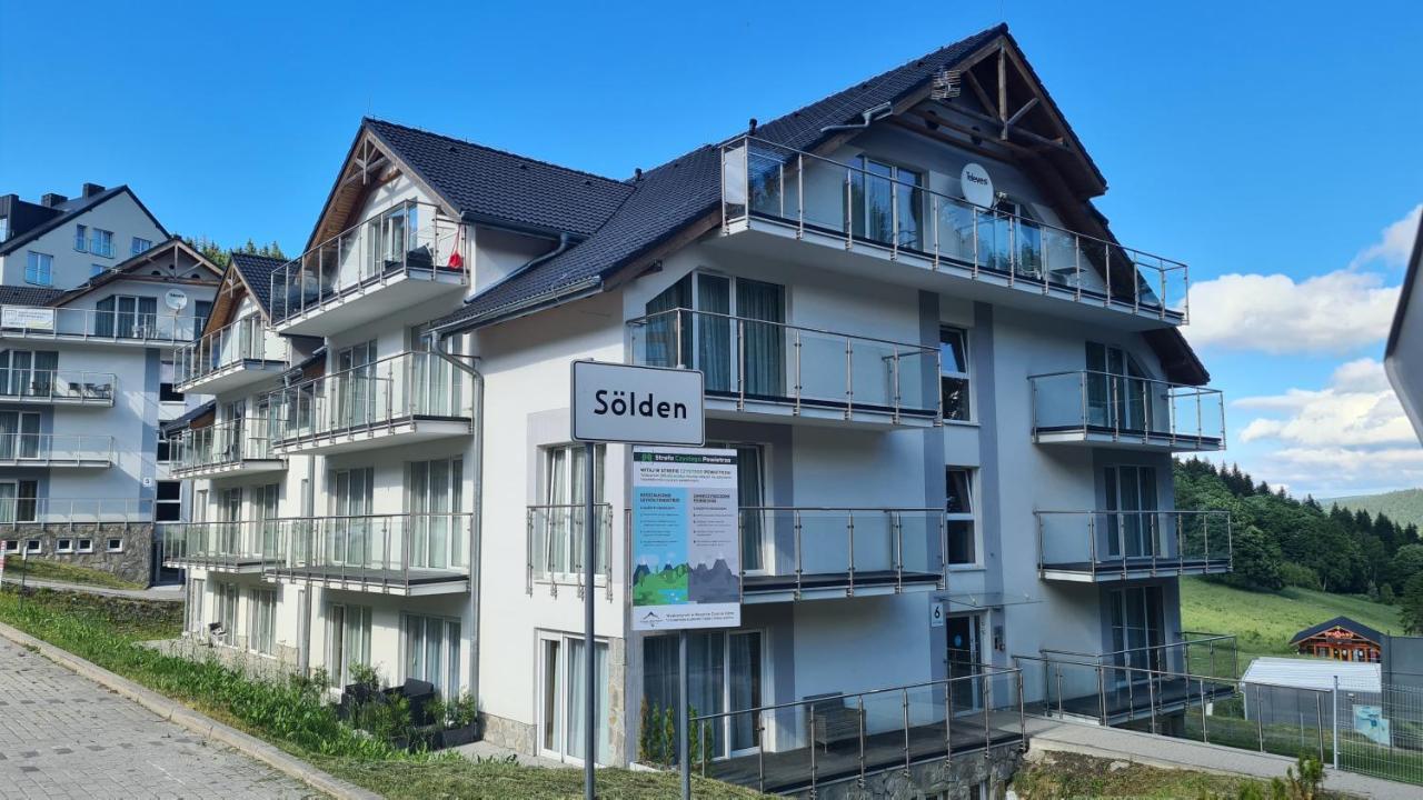 Apartment Czarna Gora S26